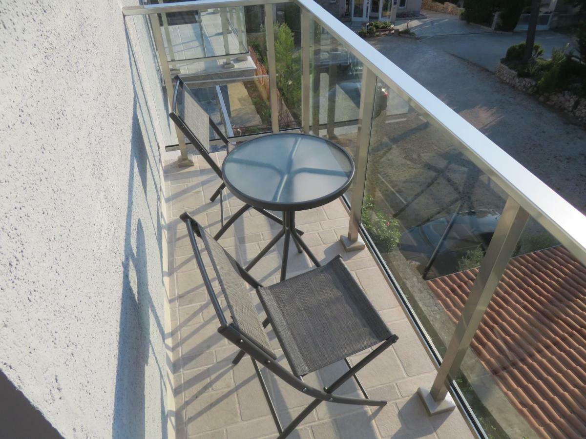 Vila Velvet Ξενοδοχείο Starigrad Paklenica Εξωτερικό φωτογραφία